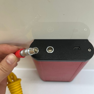 Renkli Lcd Şarj Edilebilir Pil Taşınabilir Sertlik Test Cihazı Metaller İçin Özelleştirilmiş Malzeme